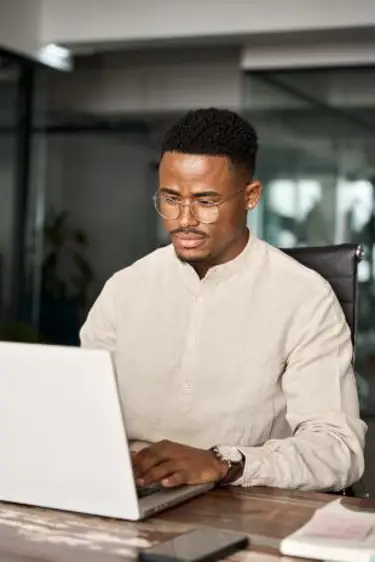 Bachelor of Commerce Honours in Strategic Brand Management - (Online)