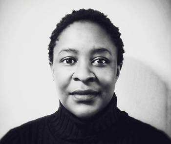 Dr  Sinikiwe  Mzezewa