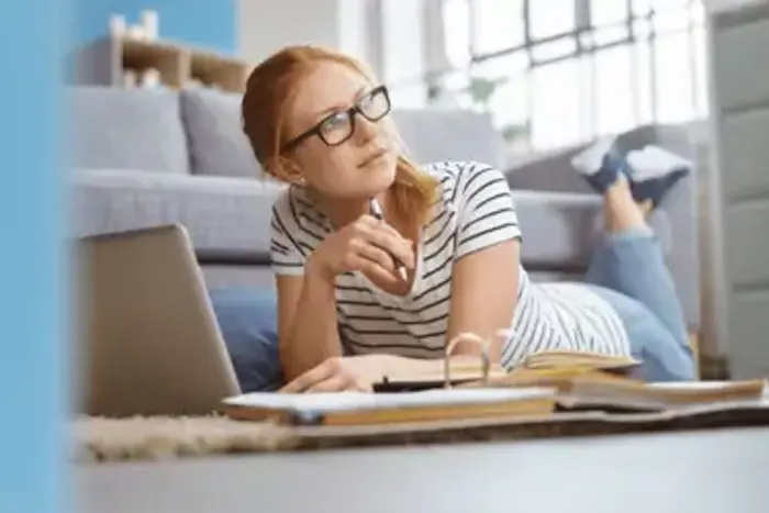 Digital Communication and Copywriting - (Online)