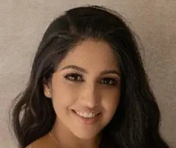  Sheetal Navsaria