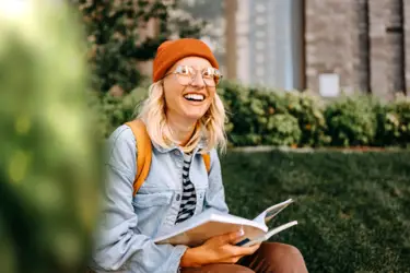 IIE Bachelor of Arts - (Online)